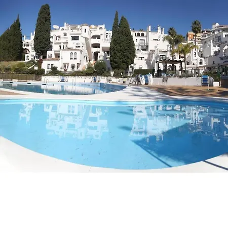 Pueblo Evita * Benalmádena